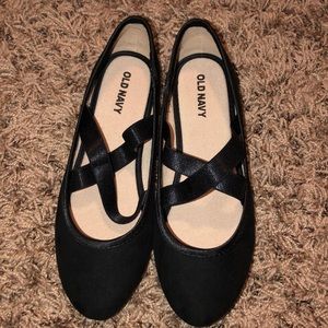 Girls size 1 black flats